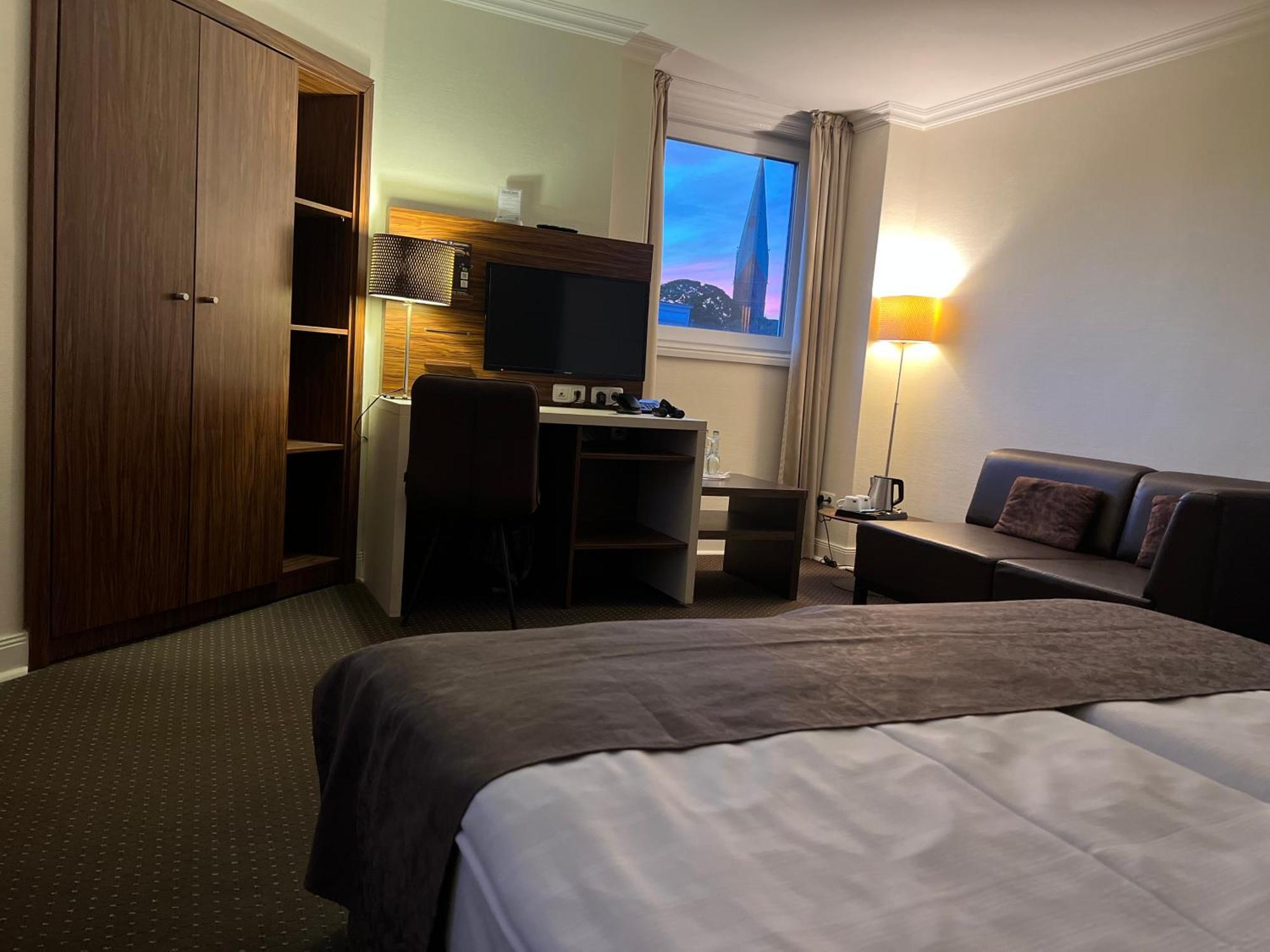 Hotel Excellent Любек Экстерьер фото