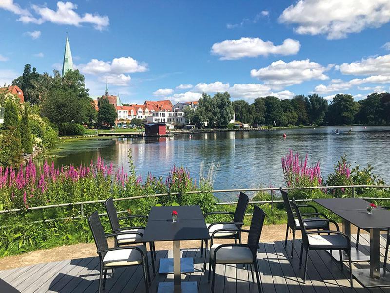 Hotel Excellent Любек Экстерьер фото