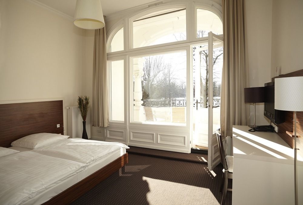 Hotel Excellent Любек Экстерьер фото